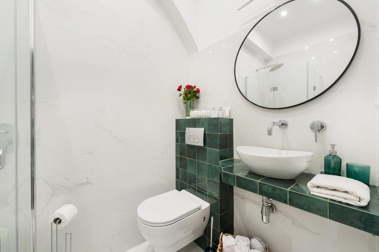 Luxury Spa Apartment Old Town Cracóvia Exterior foto