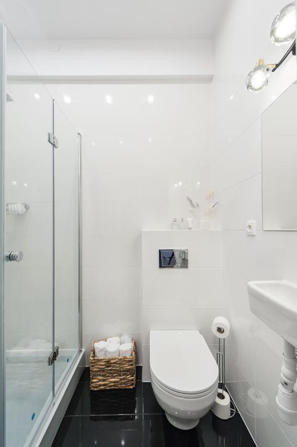 Luxury Spa Apartment Old Town Cracóvia Exterior foto